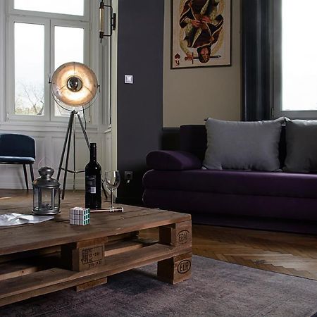 W-Tree Loft Style Apartment Budapest Bagian luar foto